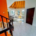 Rent 7 bedroom house of 418 m² in Colombo