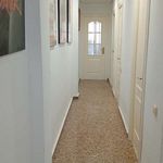 Rent a room of 105 m² in València