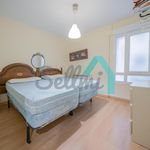 Rent 2 bedroom apartment of 84 m² in Gijón