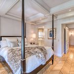Rent 3 bedroom apartment of 187 m² in Corona Del Mar