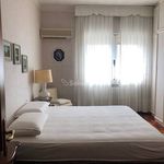 Affitto 5 camera appartamento di 125 m² in Trieste