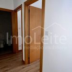 Rent 3 bedroom apartment of 92 m² in Porto