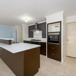 Rent 4 bedroom house of 578 m² in Baldivis
