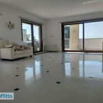 Rent 6 bedroom apartment of 250 m² in Rome