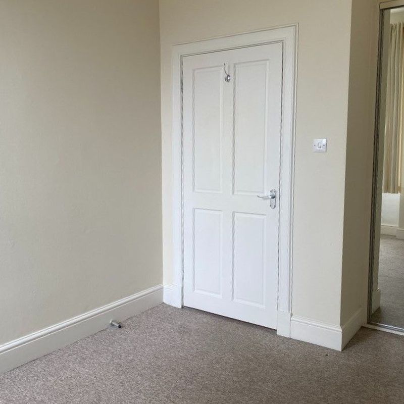 1 bedroom flat to rent at South Lorne Place Pilrig