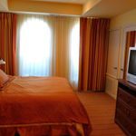 Rent 2 bedroom apartment of 111 m² in La Quinta