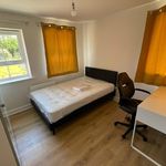 Rent 5 bedroom apartment in West Midlands