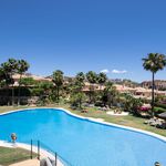 Rent 3 bedroom house of 200 m² in Riviera del sol