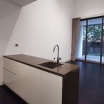 Rent 1 bedroom apartment of 84 m² in Singapore