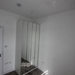 Rent 3 bedroom apartment in Colchester