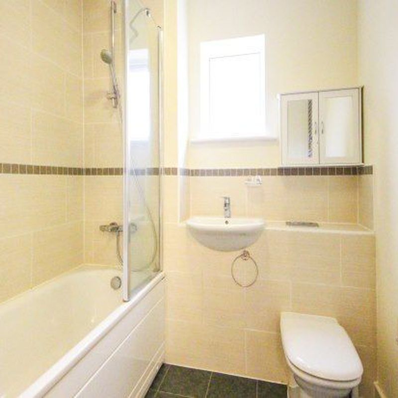 Property to rent in Parkview Way, Epsom KT19 West Ewell