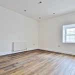Rent 2 bedroom flat in Walton-on-the-Naze