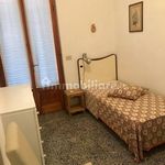 Rent 5 bedroom house of 120 m² in Forte dei Marmi
