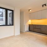 Rent 2 bedroom apartment of 116 m² in Edegem