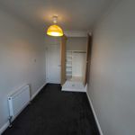 Rent 3 bedroom house of 77 m² in Luton