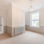 Rent 5 bedroom house in Oswestry