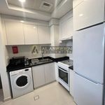 Rent 1 bedroom apartment of 432 m² in Jumeira 1
