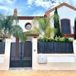 Rent 5 bedroom house of 395 m² in Marbella