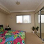 Rent 2 bedroom apartment in Kangaroo Point