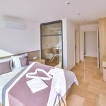 Rent 7 bedroom house of 250 m² in Antalya