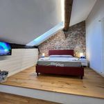 Affitto 2 camera appartamento di 200 m² in Genova