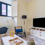 Rent 2 bedroom apartment of 85 m² in Lisboa