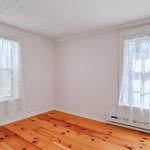 Rent 2 bedroom house of 107 m² in Newtown