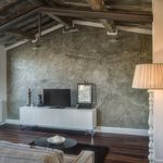 Rent 1 bedroom apartment of 57 m² in Firenze