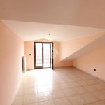 Rent 5 bedroom apartment of 130 m² in Casapulla