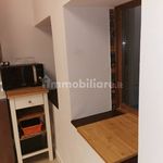 Affitto 2 camera appartamento di 103 m² in Pesaro