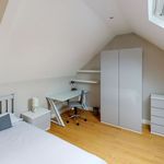 Rent 8 bedroom flat in Cardiff