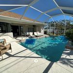 Rent 3 bedroom house of 194 m² in Sarasota