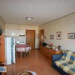 Affitto 3 camera appartamento di 55 m² in Rieti