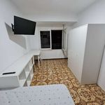 Habitación de 120 m² en Zaragoza