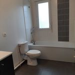 Rent 3 bedroom apartment of 62 m² in Clamart