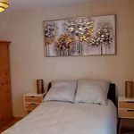 Rent 3 bedroom apartment in Erlenbach