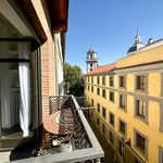 Rent 4 bedroom apartment of 55 m² in Madrid