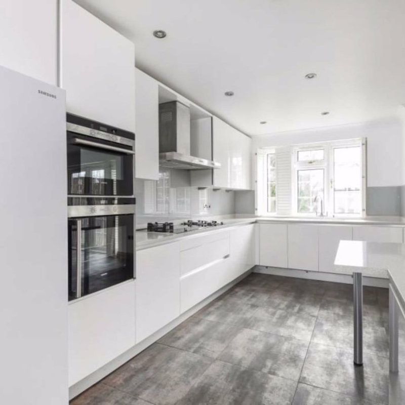 House - semi-detached to rent in Ridge Hill, London, NW11 (Ref 195260) | Dexters Cricklewood