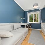 Rent 4 bedroom house of 314 m² in Høvik