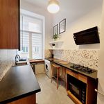 Wynajmij 2 sypialnię apartament z 45 m² w Łódź