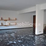 Rent 5 bedroom apartment of 220 m² in Palermo