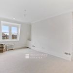 Rent 4 bedroom flat of 253 m² in Norwich