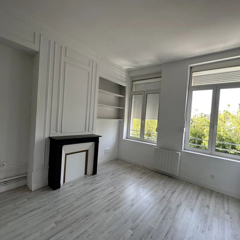 Louer appartement de 2 pièces 31 m² 475 € à Saint-Quentin (02100) : une annonce Arthurimmo.com