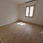 Rent 3 bedroom apartment in Pescantina