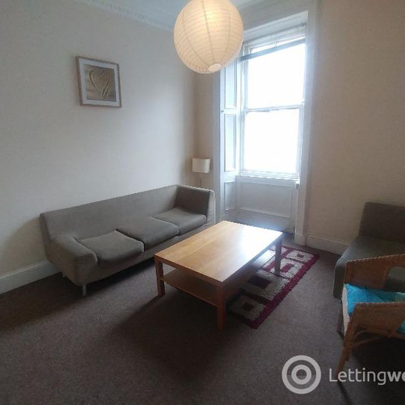 4 Bedroom Flat to Rent at Edinburgh, Hillside, Leith, England Abbeyhill