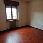 Rent 4 bedroom apartment of 145 m² in Venosa