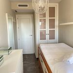 Rent 3 bedroom house of 135 m² in Sevilla