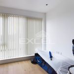 Rent 3 bedroom flat in Brentford