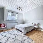 Huur 5 slaapkamer huis van 329 m² in Uccle