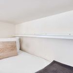 Rent 3 bedroom apartment of 93 m² in Paris